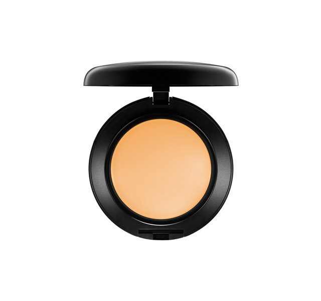 Pro Longwear SPF 20 Compact Foundation Pro Longwear SPF 20 Compact Foundation